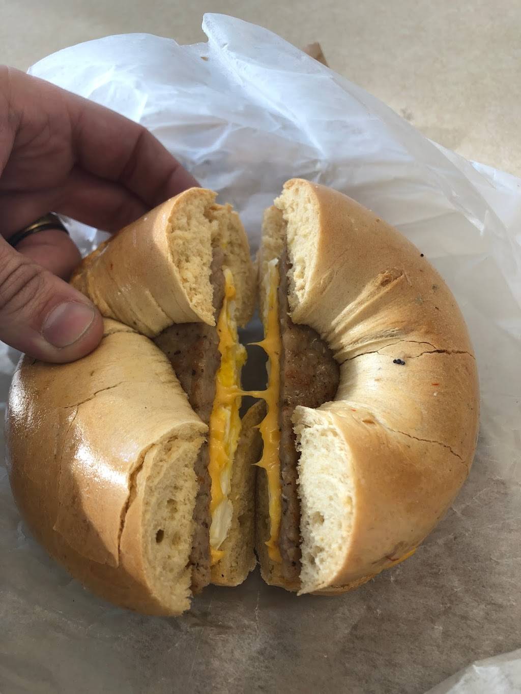 Ashburn Bagel & Sandwich Shop | meal delivery | 43930 Farmwell Hunt Plaza #128, Ashburn, VA 20147, USA | 7038585883 OR +1 703-858-5883