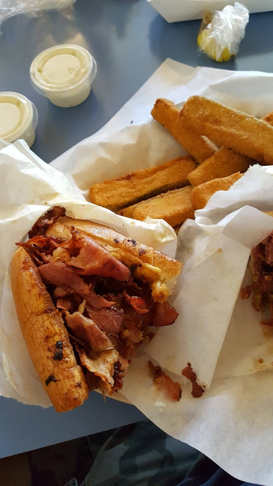 Lucky Guys | restaurant | 12801 Bellflower Blvd, Downey, CA 90242, USA | 5628033036 OR +1 562-803-3036