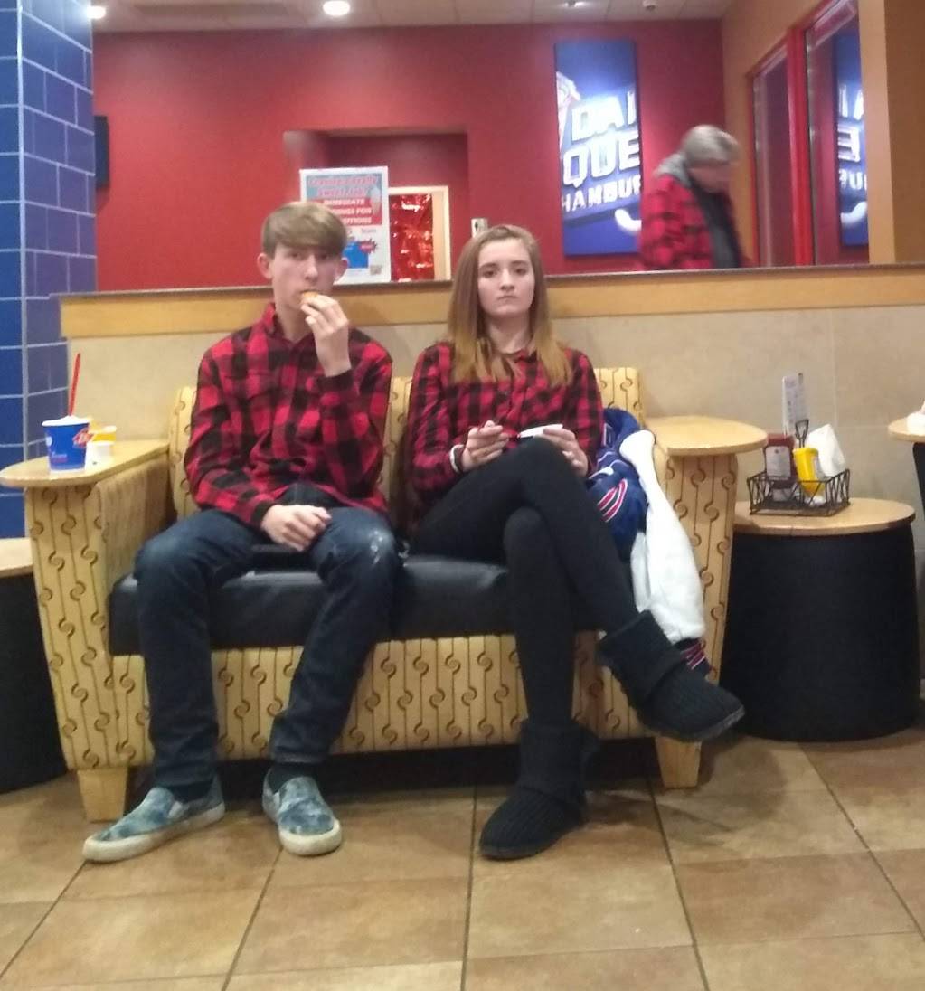 Dairy Queen | restaurant | 2506 Locust St NE, Canal Fulton, OH 44614, USA | 3308544449 OR +1 330-854-4449