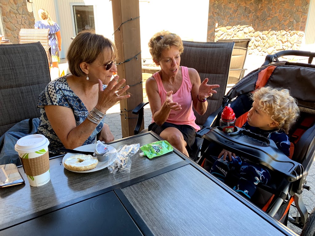 Sidelines Sports Pub | restaurant | 3411 Lake Tahoe Blvd, South Lake Tahoe, CA 96150, USA | 5305454333 OR +1 530-545-4333