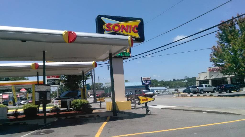 Sonic Drive-In | restaurant | 302 W Main St, Waverly, TN 37185, USA | 9312964049 OR +1 931-296-4049