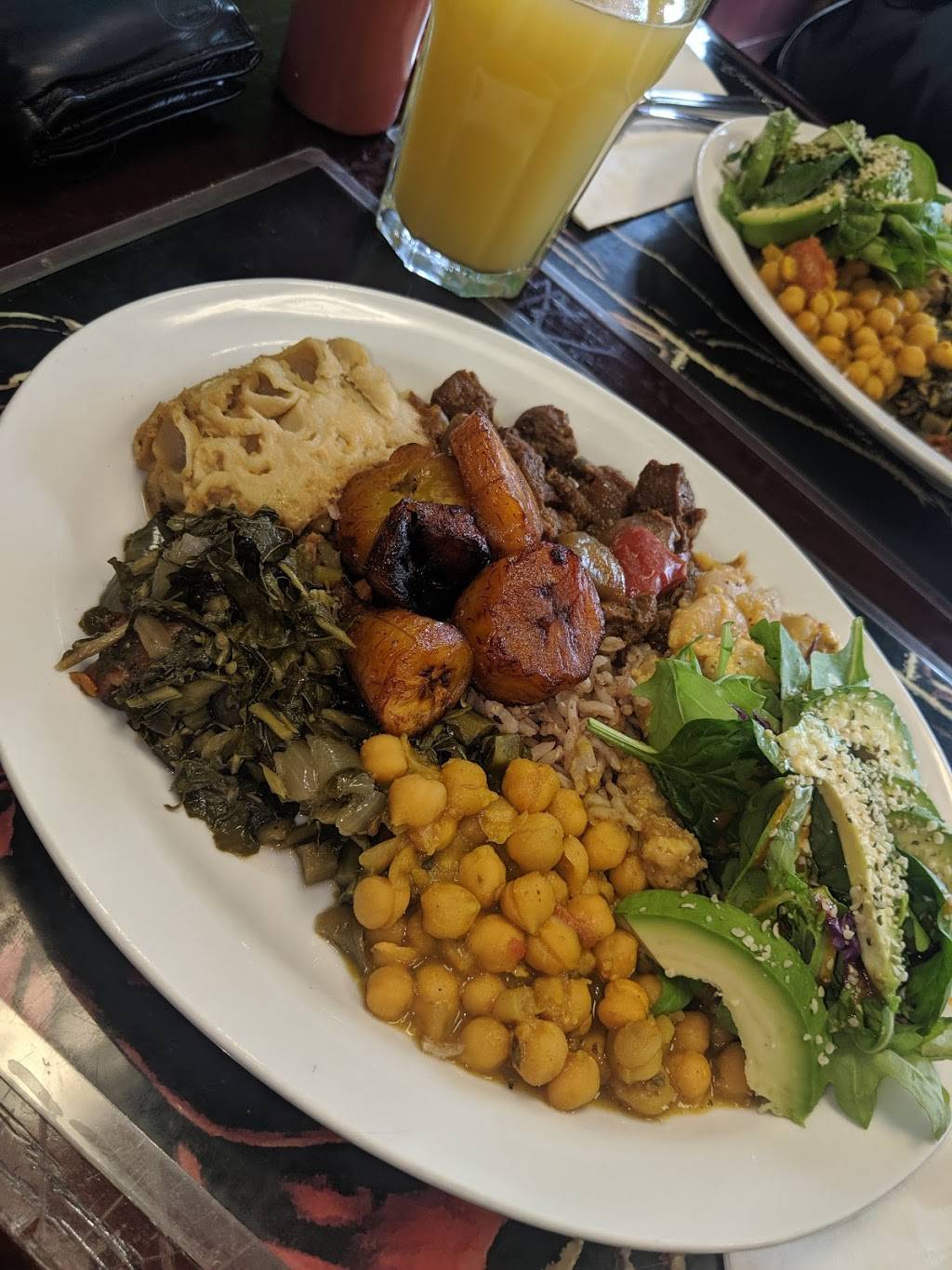 Vs Caribbean Restaurant | restaurant | 1221 Weston Rd, York, ON M6M 4P7, Canada | 4162491221 OR +1 416-249-1221