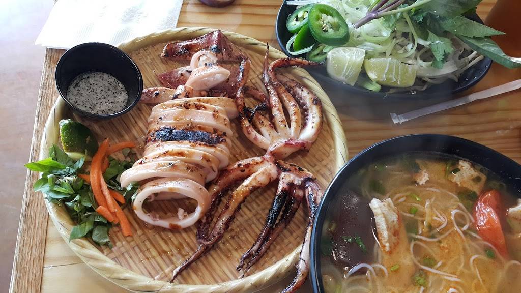 Pho Corner | restaurant | 401 E Round Grove Rd Suite B, Lewisville, TX 75067, USA | 9723151011 OR +1 972-315-1011