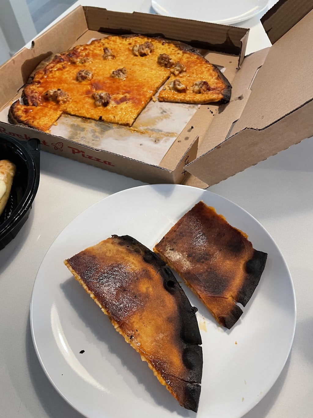 Rocket Pizza | restaurant | 1213 W Morehead St, Charlotte, NC 28208, USA | 7049103044 OR +1 704-910-3044