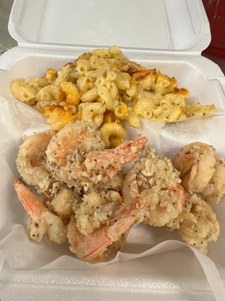 Smittys Fish Shack | restaurant | 884 PA-196, Tobyhanna, PA 18466, USA | 3477260909 OR +1 347-726-0909