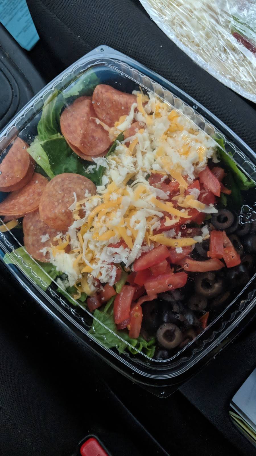 Papa Murphys Take N Bake Pizza | meal takeaway | 3027 S 60th St, Milwaukee, WI 53219, USA | 4143278750 OR +1 414-327-8750