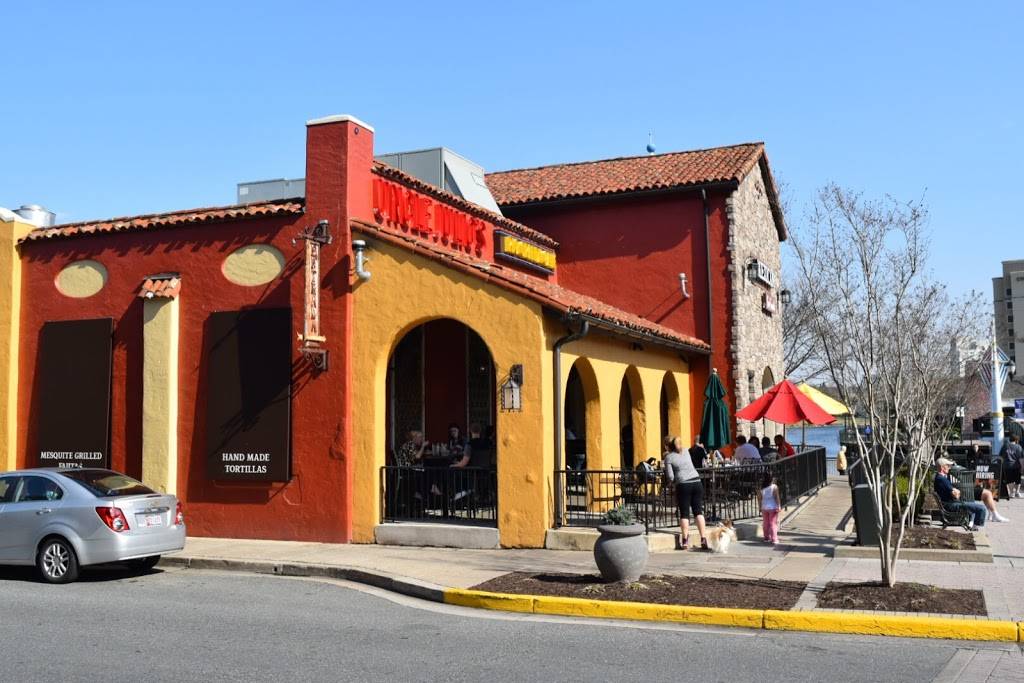 Uncle Julios Mexican From Scratch | restaurant | 231 Rio Blvd, Gaithersburg, MD 20878, USA | 2406322150 OR +1 240-632-2150