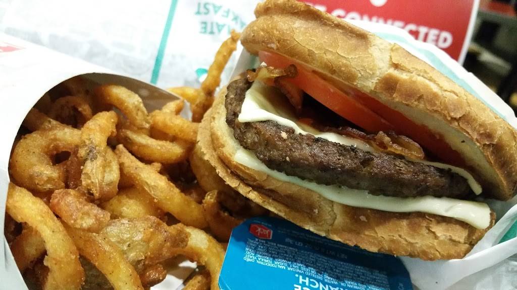 Jack in the Box | restaurant | 5800 Freeport Blvd, Sacramento, CA 95822, USA | 9163955790 OR +1 916-395-5790