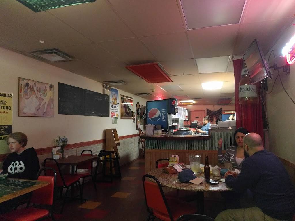 La Mesa Restaurant | restaurant | 243 W Northwest Hwy, Barrington, IL 60010, USA | 8472779636 OR +1 847-277-9636