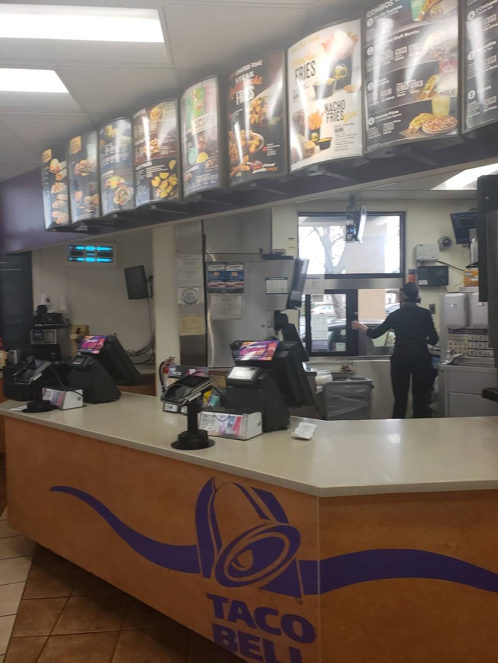 Taco Bell | meal takeaway | 1131 Triton Dr, Foster City, CA 94404, USA | 6505728038 OR +1 650-572-8038