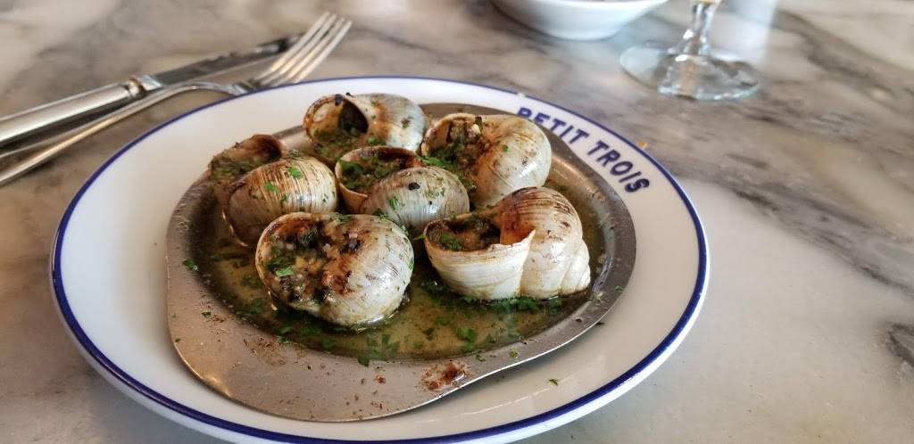Petit Trois | restaurant | 718 N Highland Ave, Los Angeles, CA 90038, USA | 3234688916 OR +1 323-468-8916