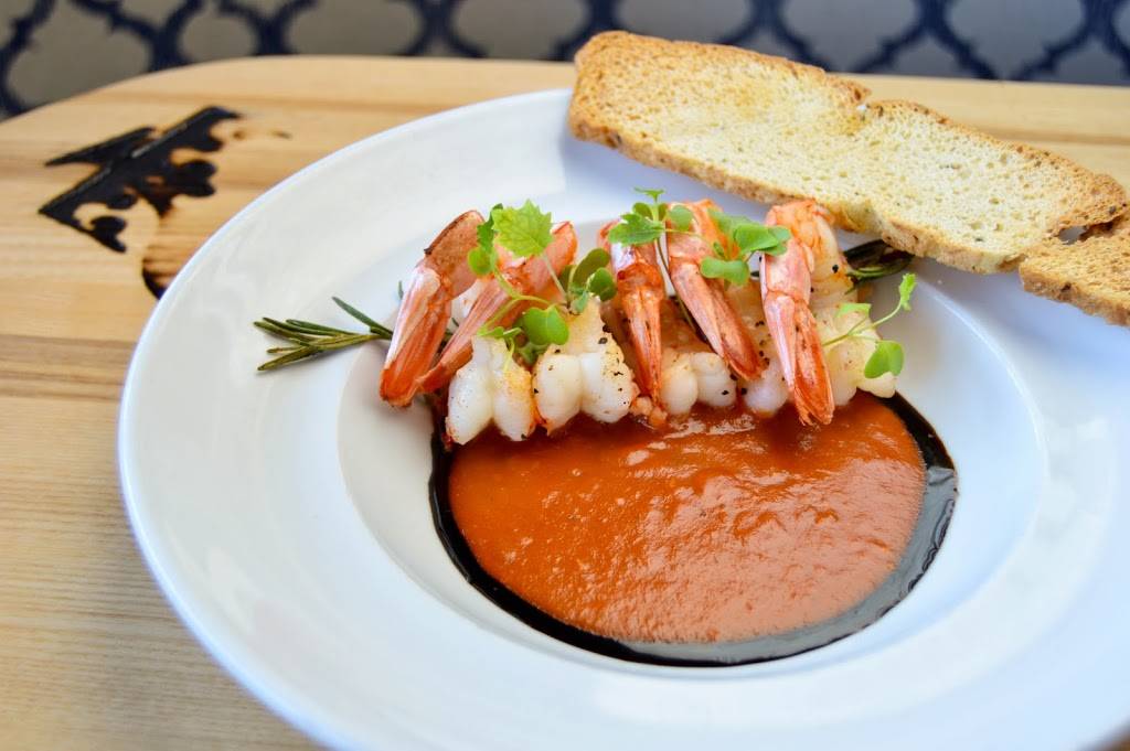 Louies Wine Dive Coralville | restaurant | 901 E 2nd Ave #100, Coralville, IA 52241, USA | 3195691892 OR +1 319-569-1892