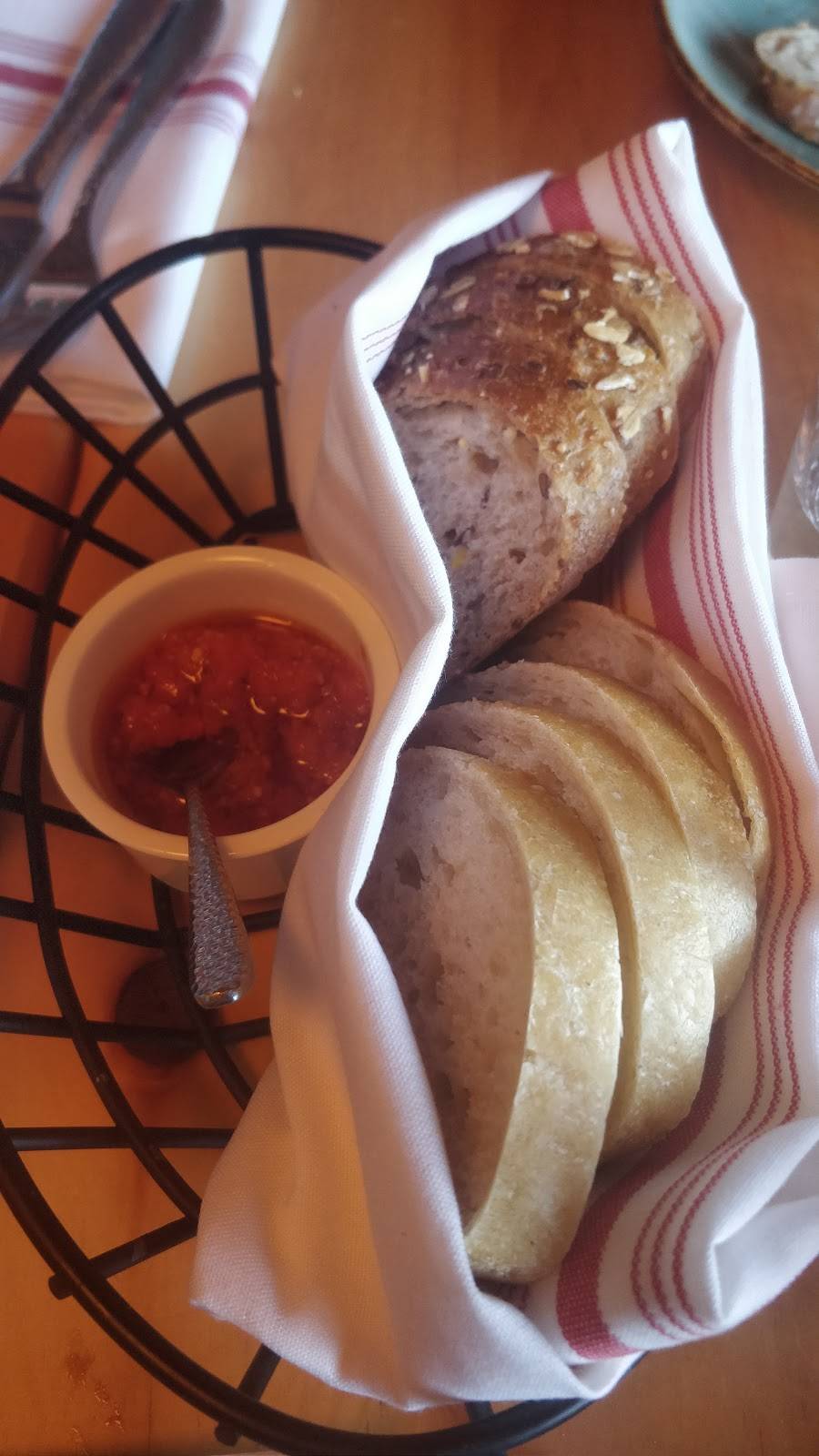 Amore Italian Restaurant & Wine Bar by Wegmans | restaurant | 1750 East Ave, Rochester, NY 14610, USA | 5854528780 OR +1 585-452-8780