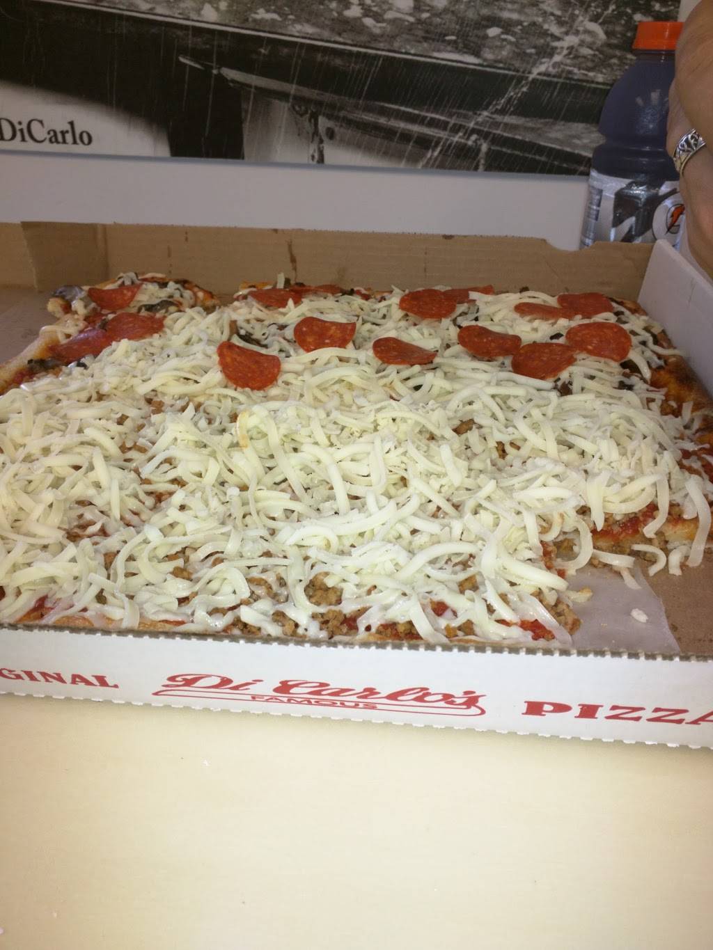 DiCarlos Pizza | St. Clairsville | restaurant | 117 W Main St, St Clairsville, OH 43950, USA | 7404492195 OR +1 740-449-2195