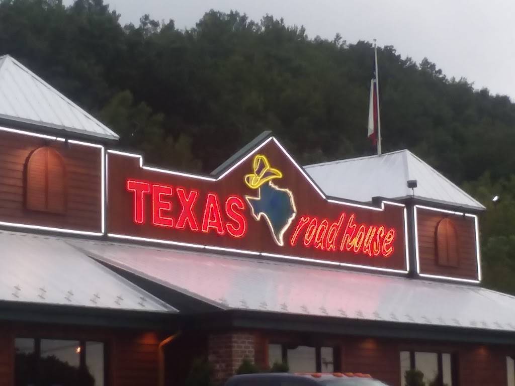 Texas Roadhouse | restaurant | 330 Reidville Dr Unit 2, Waterbury, CT 06705, USA | 2037570544 OR +1 203-757-0544