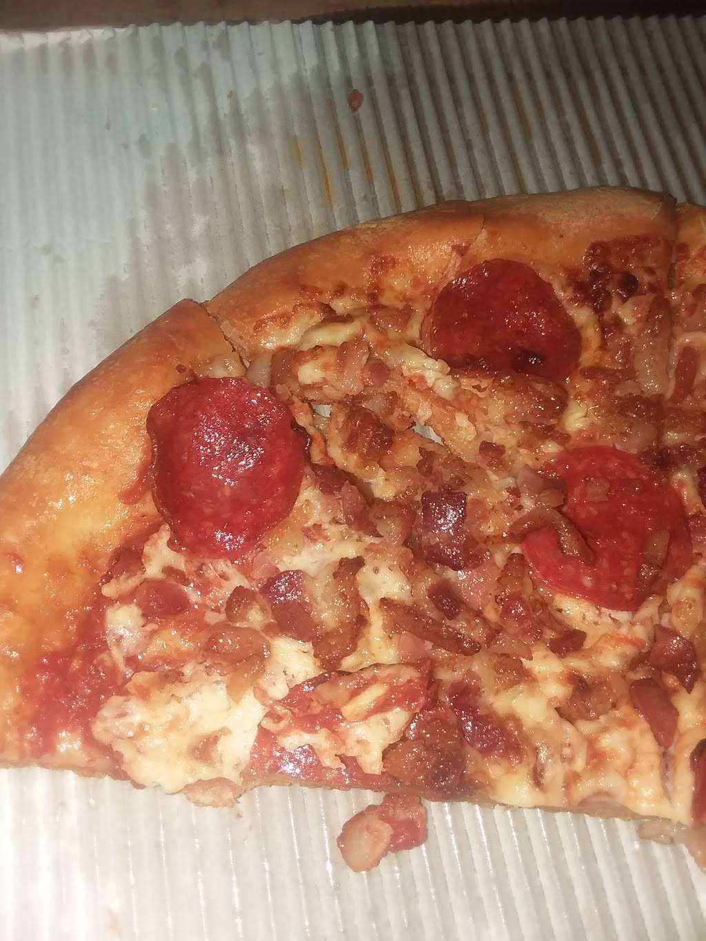 Pizza Hut | meal takeaway | 416 E Tulare Ave, Visalia, CA 93277, USA | 5597341100 OR +1 559-734-1100