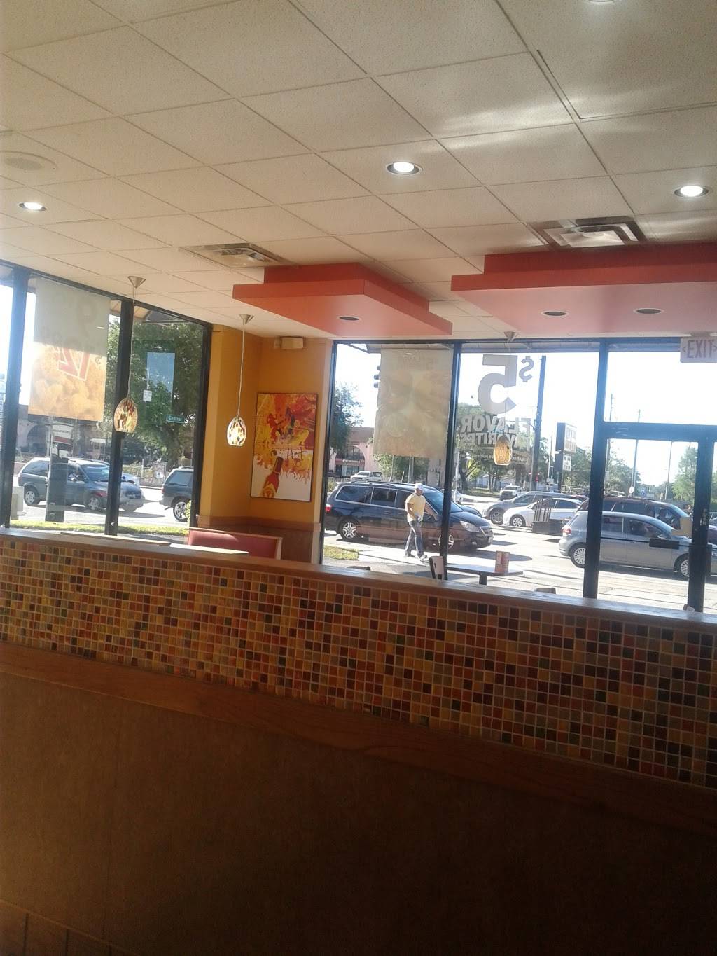 Popeyes Louisiana Kitchen | restaurant | 324 W Vine St, Kissimmee, FL 34741, USA | 4078460828 OR +1 407-846-0828