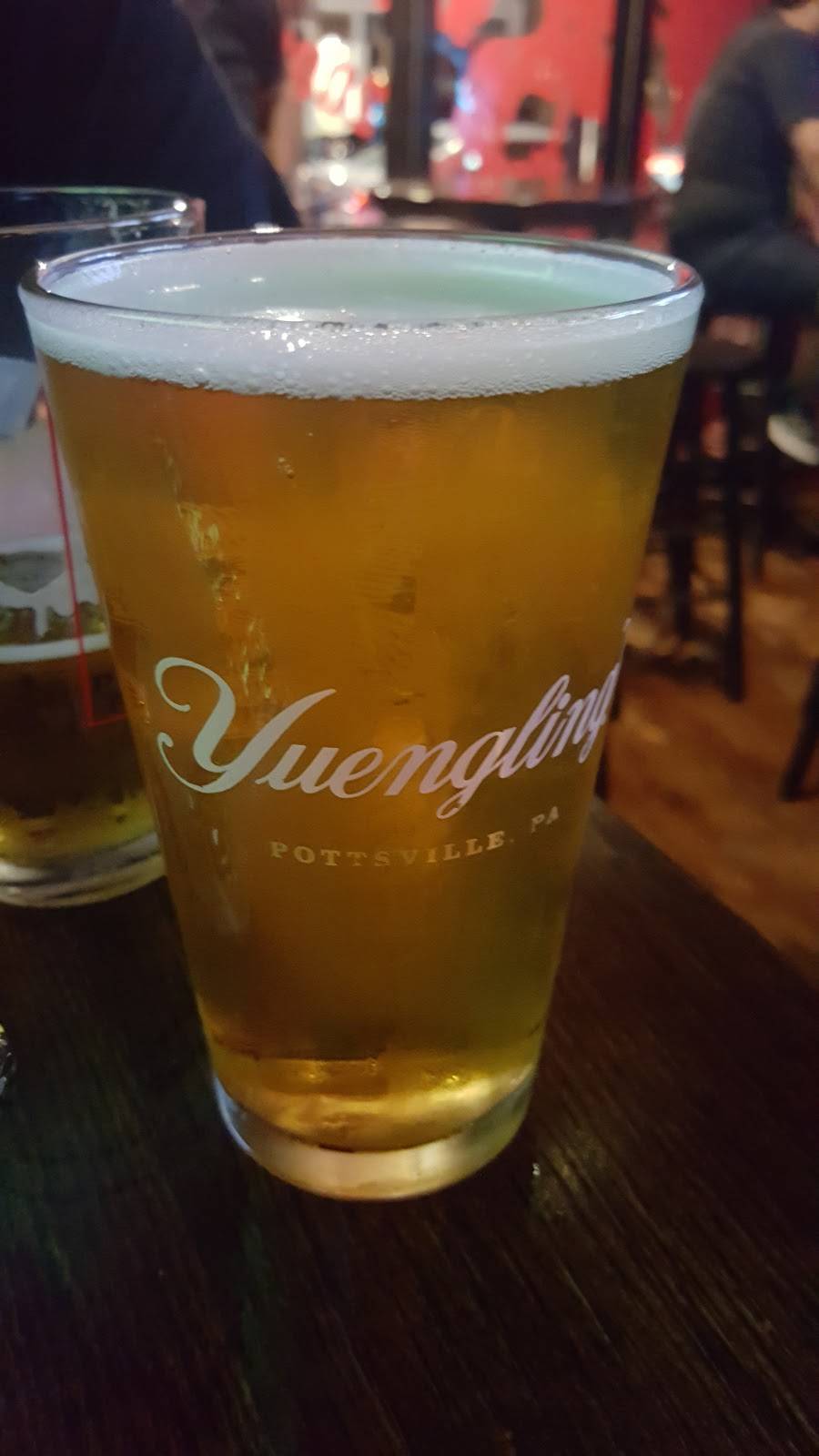 Shortys | restaurant | 229 Flatbush Ave, Brooklyn, NY 11217, USA | 9179666026 OR +1 917-966-6026