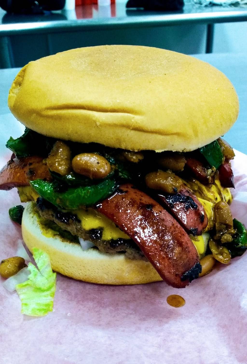 Papa Erics Burgers | restaurant | 2301 N Zaragoza Rd, El Paso, TX 79938, USA | 9152590255 OR +1 915-259-0255