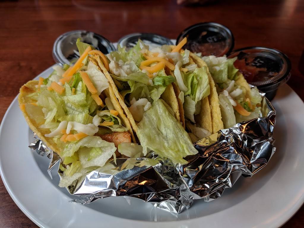 Reginas Cajun Kitchen | restaurant | 60 N Main St, Memphis, TN 38103, USA | 9017300384 OR +1 901-730-0384