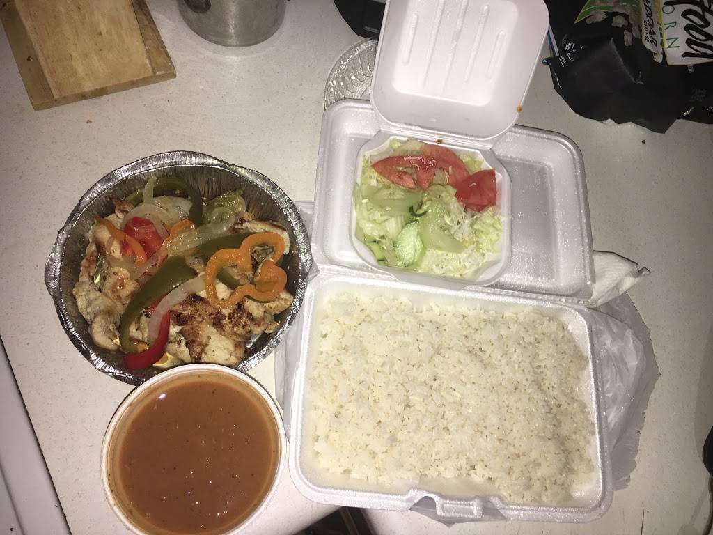 Santo Domingo Restaurant | restaurant | 3604, 179 Washington St, Dorchester, MA 02121, USA | 6172827788 OR +1 617-282-7788