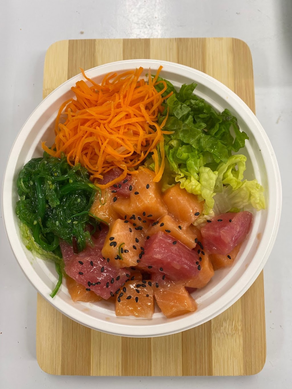 Fresh Sushi | restaurant | 50 Medical Dr N, Salt Lake City, UT 84132, USA | 3852717351 OR +1 385-271-7351