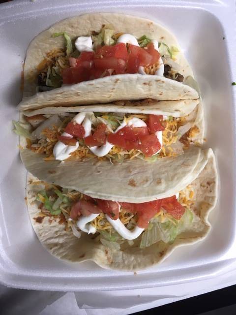 Mt Plymouth IGA Fresh Market Food Truck | restaurant | 31428 County Rd 435, Mt Plymouth, FL 32776, USA | 3523835001 OR +1 352-383-5001