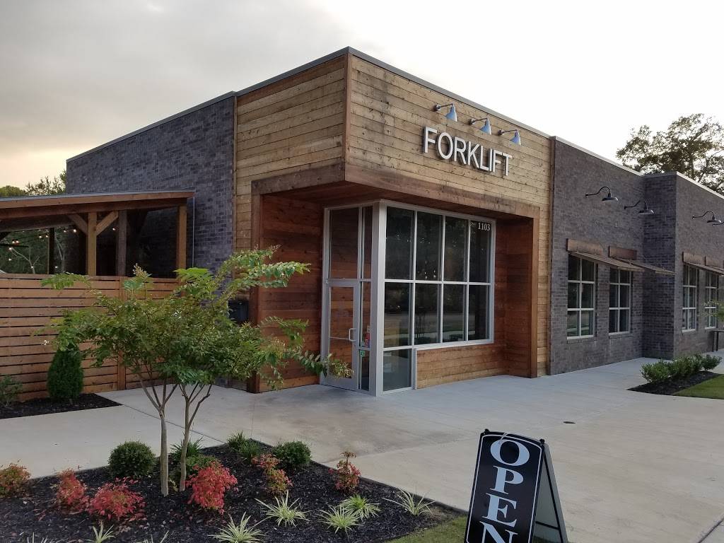 Forklift Restaurant | restaurant | 1101-1103 W Jackson St, Tupelo, MS 38804, USA | 6625107001 OR +1 662-510-7001