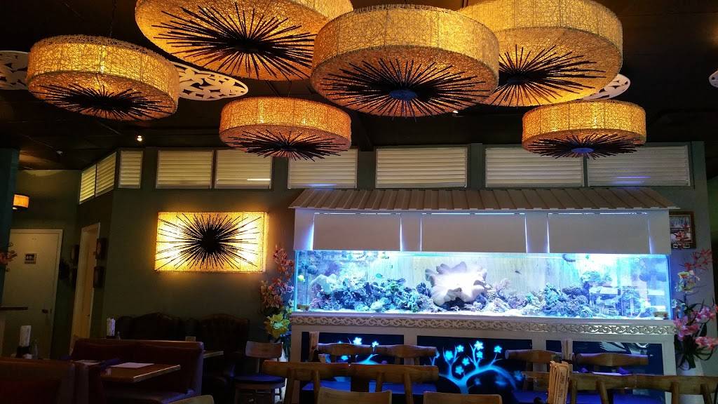 Sushi-Thai of Naples | restaurant | 869 103rd Ave N #10, Naples, FL 34108, USA | 2395927575 OR +1 239-592-7575