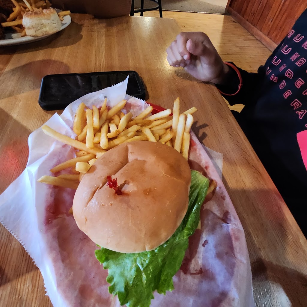 The Northwood Restaurant & Bar | restaurant | 29944 E Channel Rd, Drummond, MI 49726, USA | 9064935282 OR +1 906-493-5282