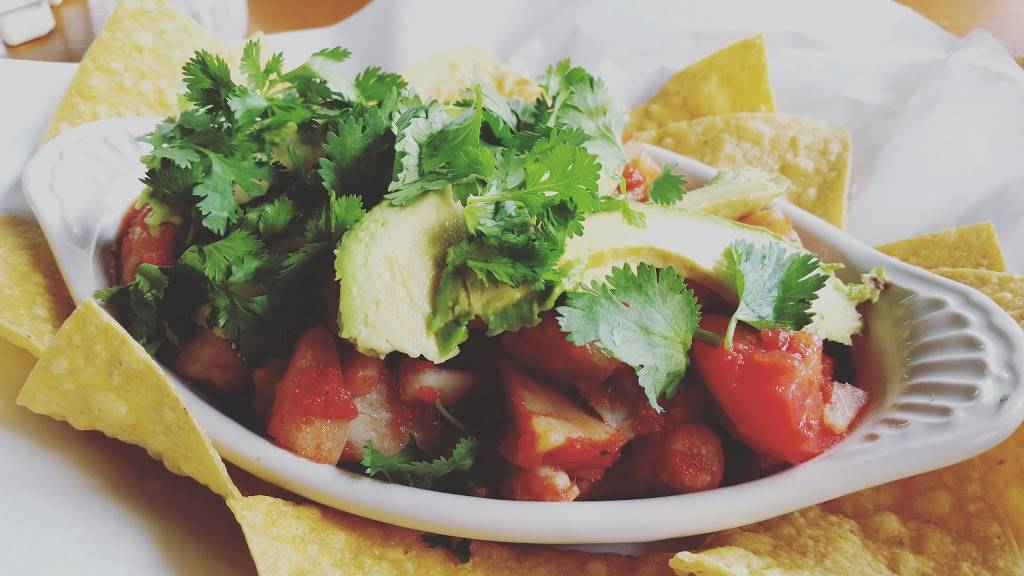 Flying Fish | restaurant | 2913 Montgomery St, Fort Worth, TX 76107, USA | 8179892277 OR +1 817-989-2277