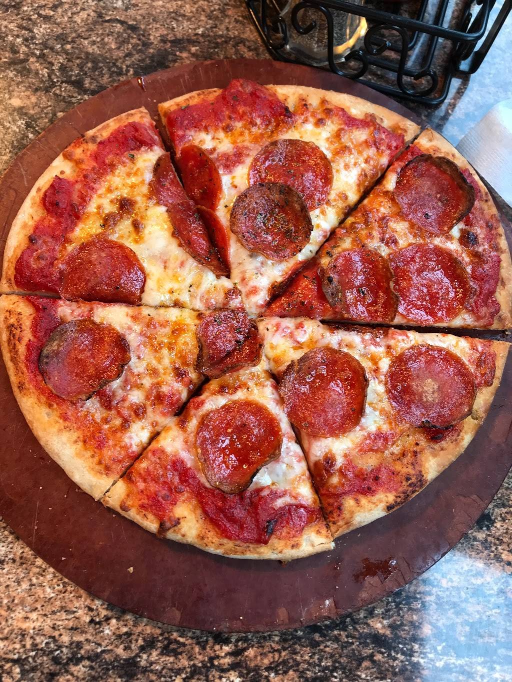 Buona | restaurant | 10425 E Touhy Ave, Rosemont, IL 60018, USA | 8478032333 OR +1 847-803-2333