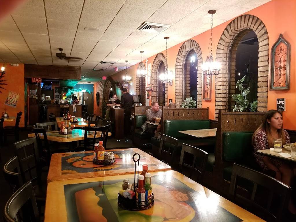 El Rancho | restaurant | 1666 W Exchange St, Akron, OH 44313, USA | 3308643300 OR +1 330-864-3300