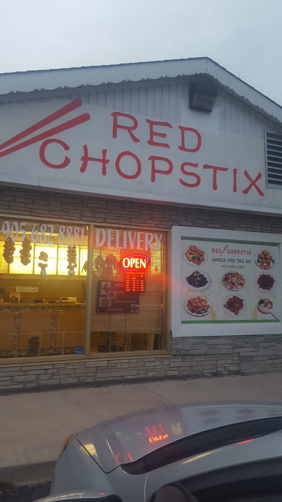 Red Chopstix | restaurant | 190 Pelham Rd, St. Catharines, ON L2S 1W6, Canada | 9056828881 OR +1 905-682-8881