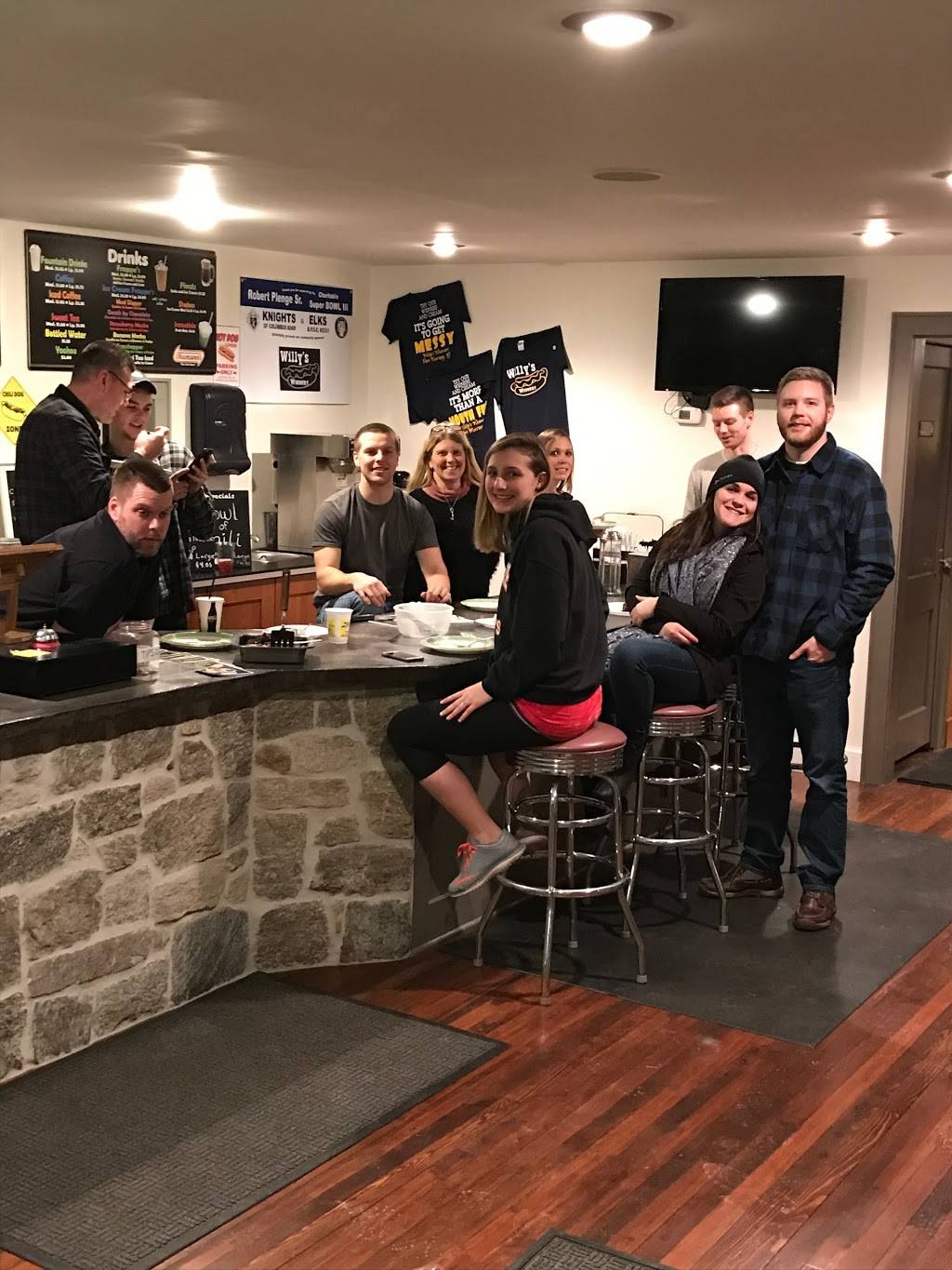 Willys Wieners | restaurant | 1280 NJ-57, Port Murray, NJ 07865, USA | 9085286979 OR +1 908-528-6979