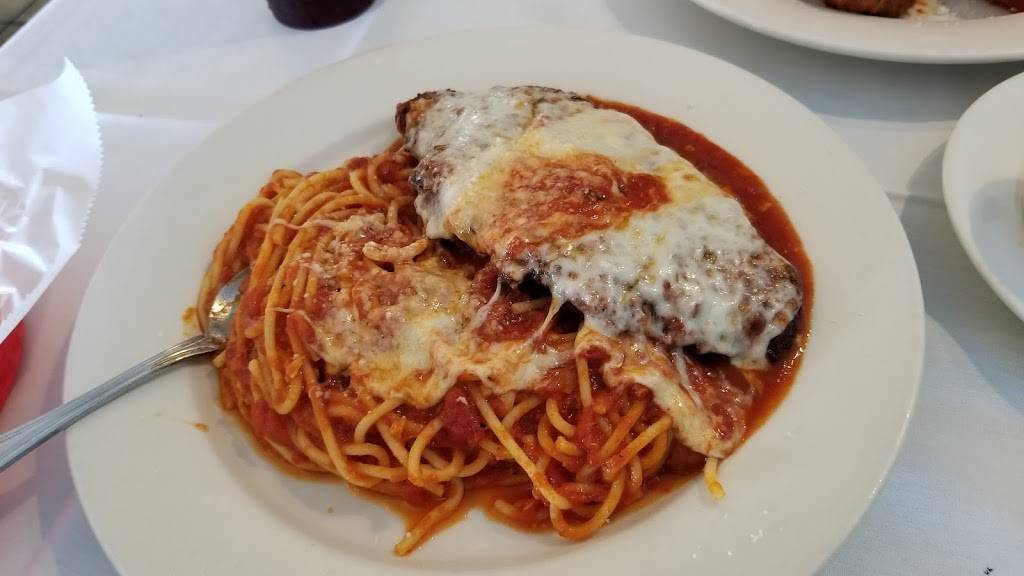 Mamma Lucia | restaurant | 1302 East West Highway, Silver Spring, MD 20910, USA | 3015620693 OR +1 301-562-0693