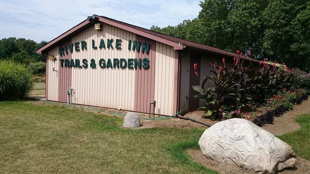 River Lake Inn Restaurant Gardens-Trails | restaurant | 767 Ralston Rd, Colon, MI 49040, USA | 2694322626 OR +1 269-432-2626