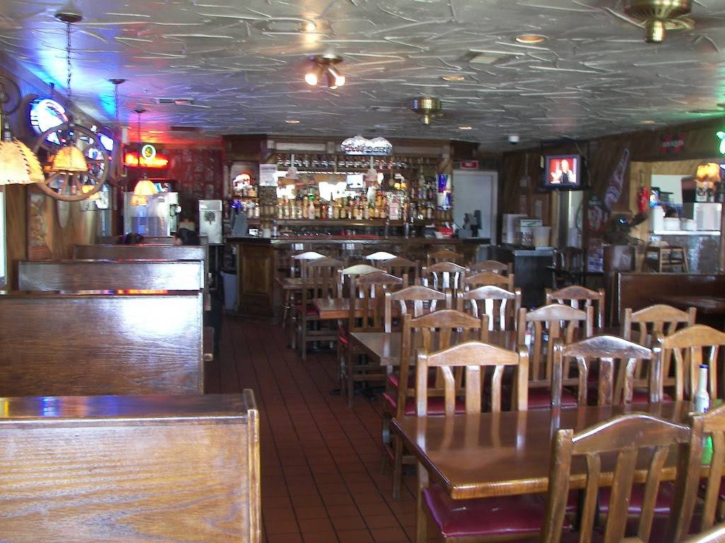 Los Lupes Grand Prairie | restaurant | 501 W Pioneer Pkwy, Grand Prairie, TX 75051, USA | 9722624400 OR +1 972-262-4400