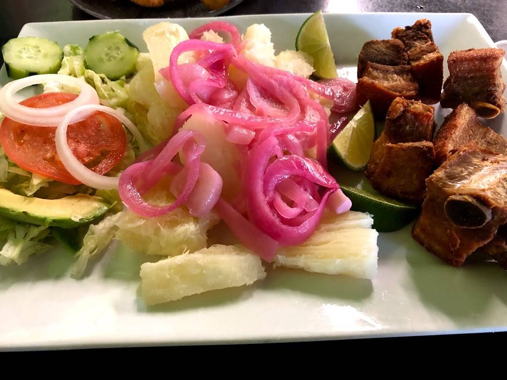 Cuchifrito Restaurant | restaurant | 2104 Old Lexington Rd, Winston-Salem, NC 27107, USA | 3367717777 OR +1 336-771-7777