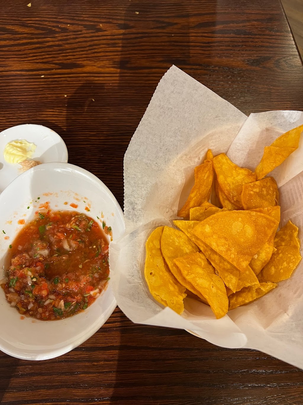 Casa Real Mexican Bistro | restaurant | 201 Century Vlg Blvd, Monroe, LA 71203, USA | 3185825043 OR +1 318-582-5043