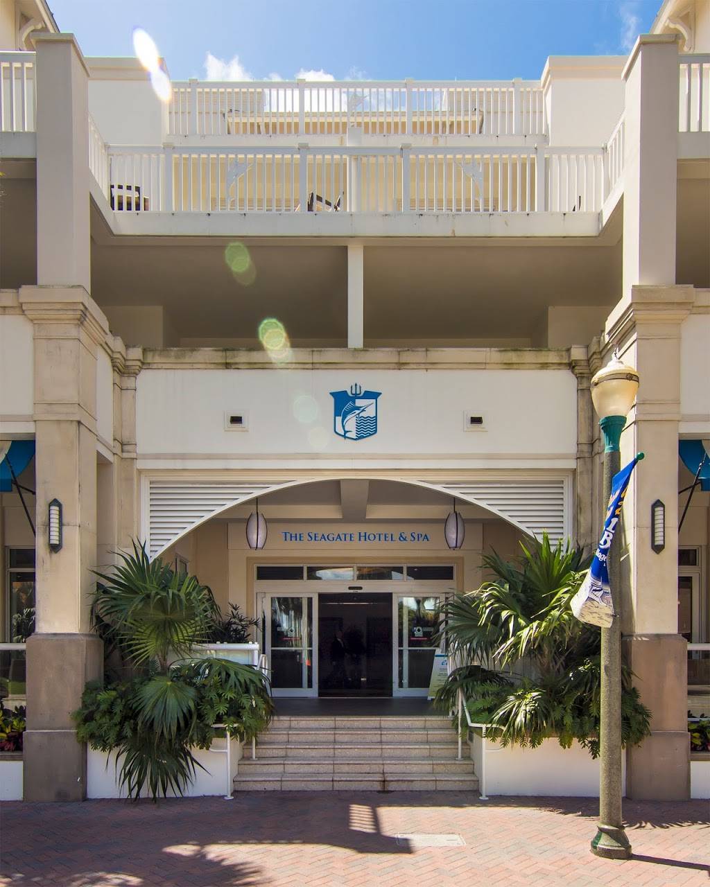 ETC CAFÉ & GIFTS | cafe | 1000 E Atlantic Ave, Delray Beach, FL 33483, USA | 5616654921 OR +1 561-665-4921