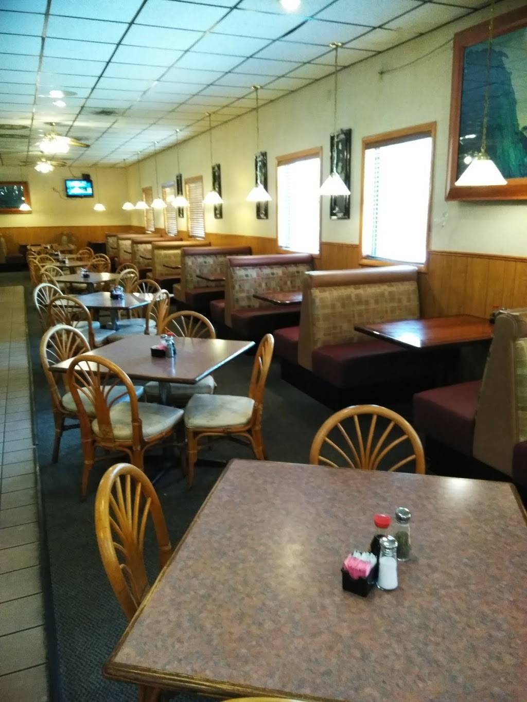 China Star Super Buffet | restaurant | 5825 W Central Ave, Wichita, KS 67212, USA | 3169429999 OR +1 316-942-9999