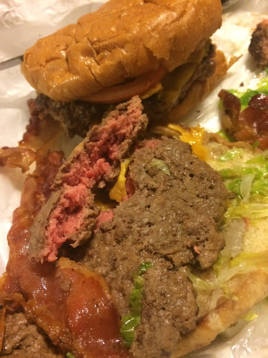 Tavern House Grill | restaurant | 200 Merrow Rd, Tolland, CT 06084, USA | 8608720332 OR +1 860-872-0332