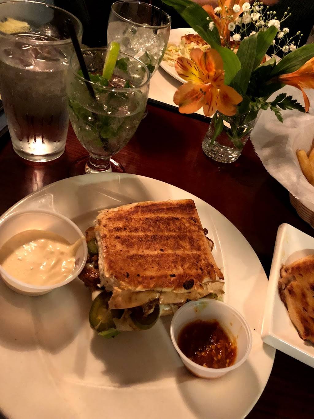 El Pope Latin American Cuisine | restaurant | 1731 W Main St, Richmond, VA 23220, USA | 8049974083 OR +1 804-997-4083