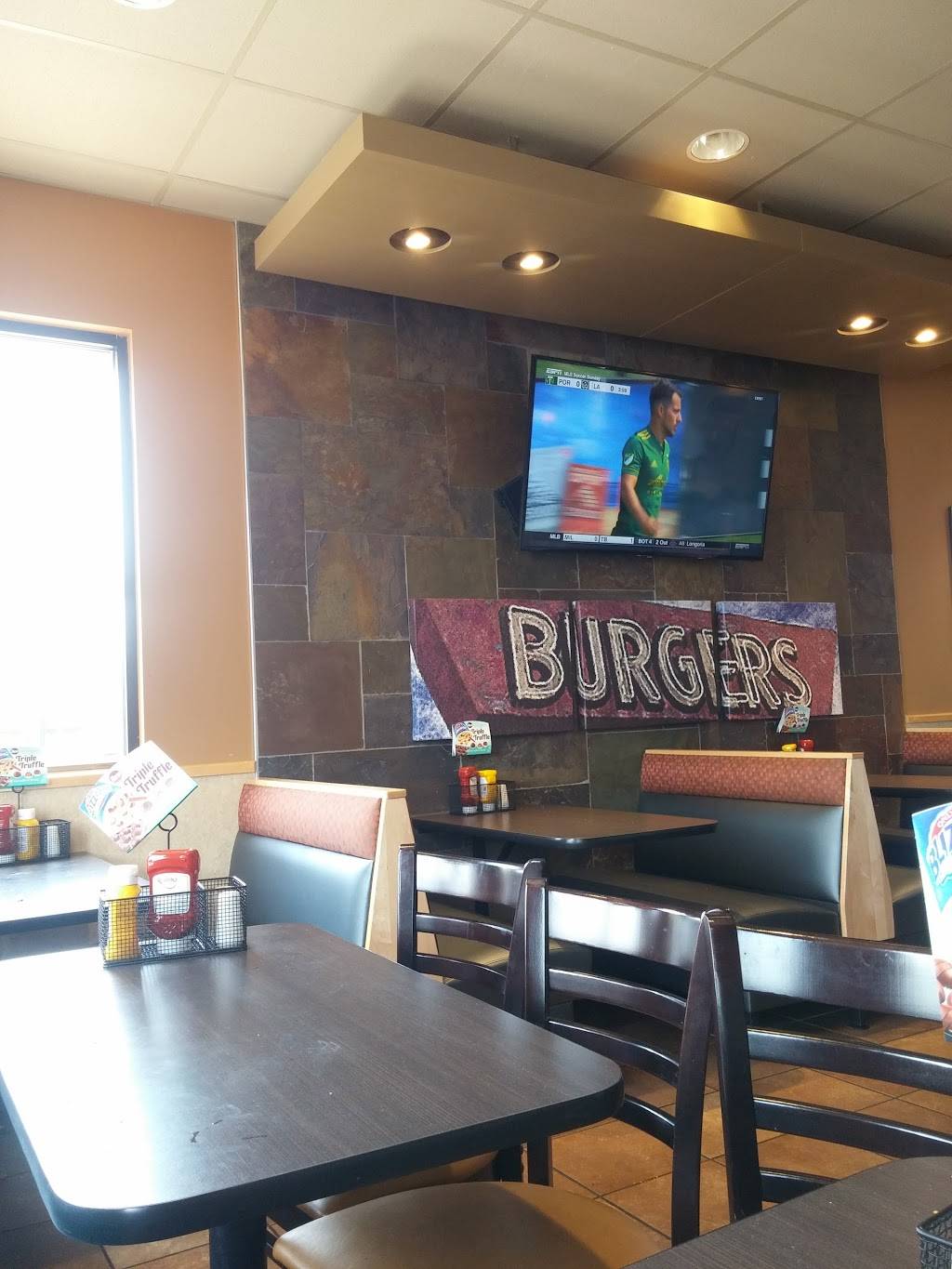 Dairy Queen Grill & Chill | restaurant | 530 TN-76, White House, TN 37188, USA | 6155595004 OR +1 615-559-5004