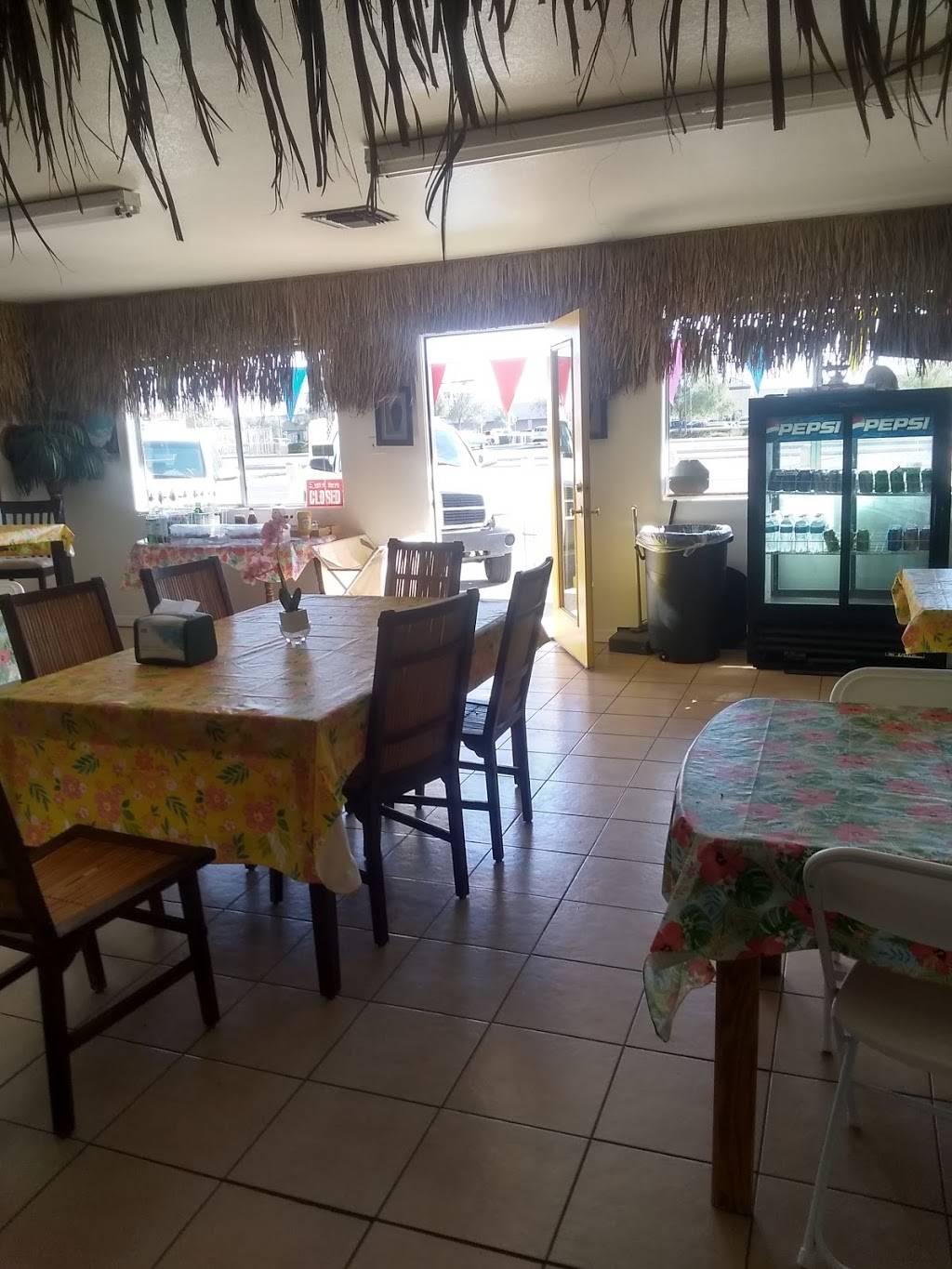 Grass Shack Hot Dogs, Shaved Ice, Pulled Pork. Lemonade | meal takeaway | 10664 E Apache Trail, Mesa, AZ 85208, USA | 4808097112 OR +1 480-809-7112