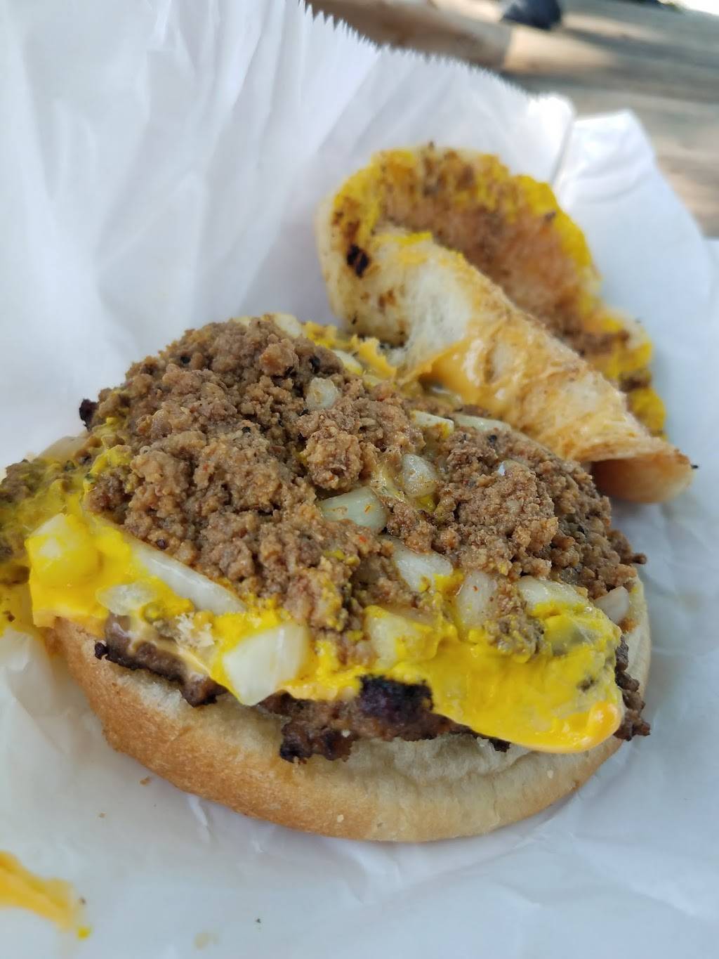 Brooks Sandwich House | meal takeaway | 2710 N Brevard St, Charlotte, NC 28205, USA | 7043757808 OR +1 704-375-7808