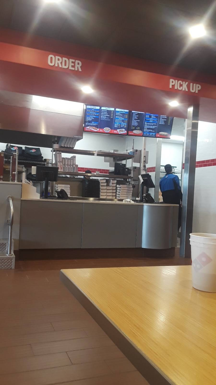 Dominos Pizza | meal delivery | 15281 E Mississippi Ave, Aurora, CO 80012, USA | 3037519500 OR +1 303-751-9500