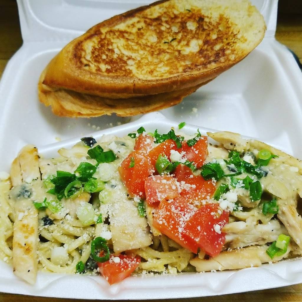 Bering Park Deli | restaurant | 800 Bering Dr # 110, Houston, TX 77057, USA | 7132668236 OR +1 713-266-8236