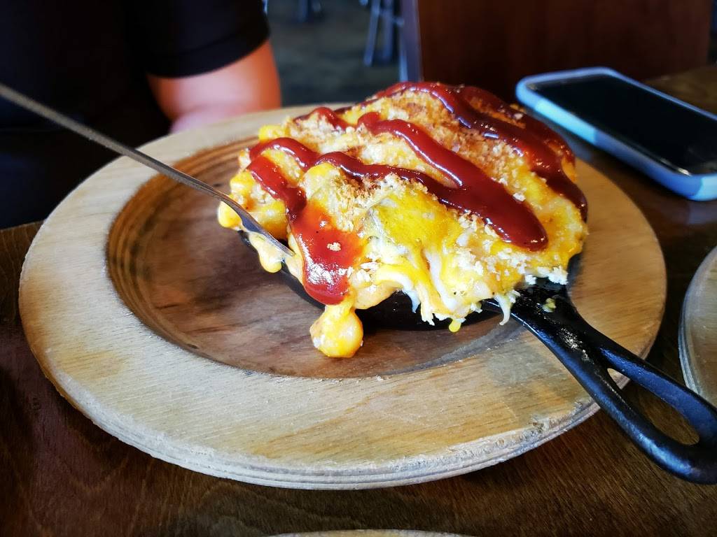 Jus Mac Montrose | restaurant | 106 Westheimer Rd, Houston, TX 77006, USA | 8322038340 OR +1 832-203-8340